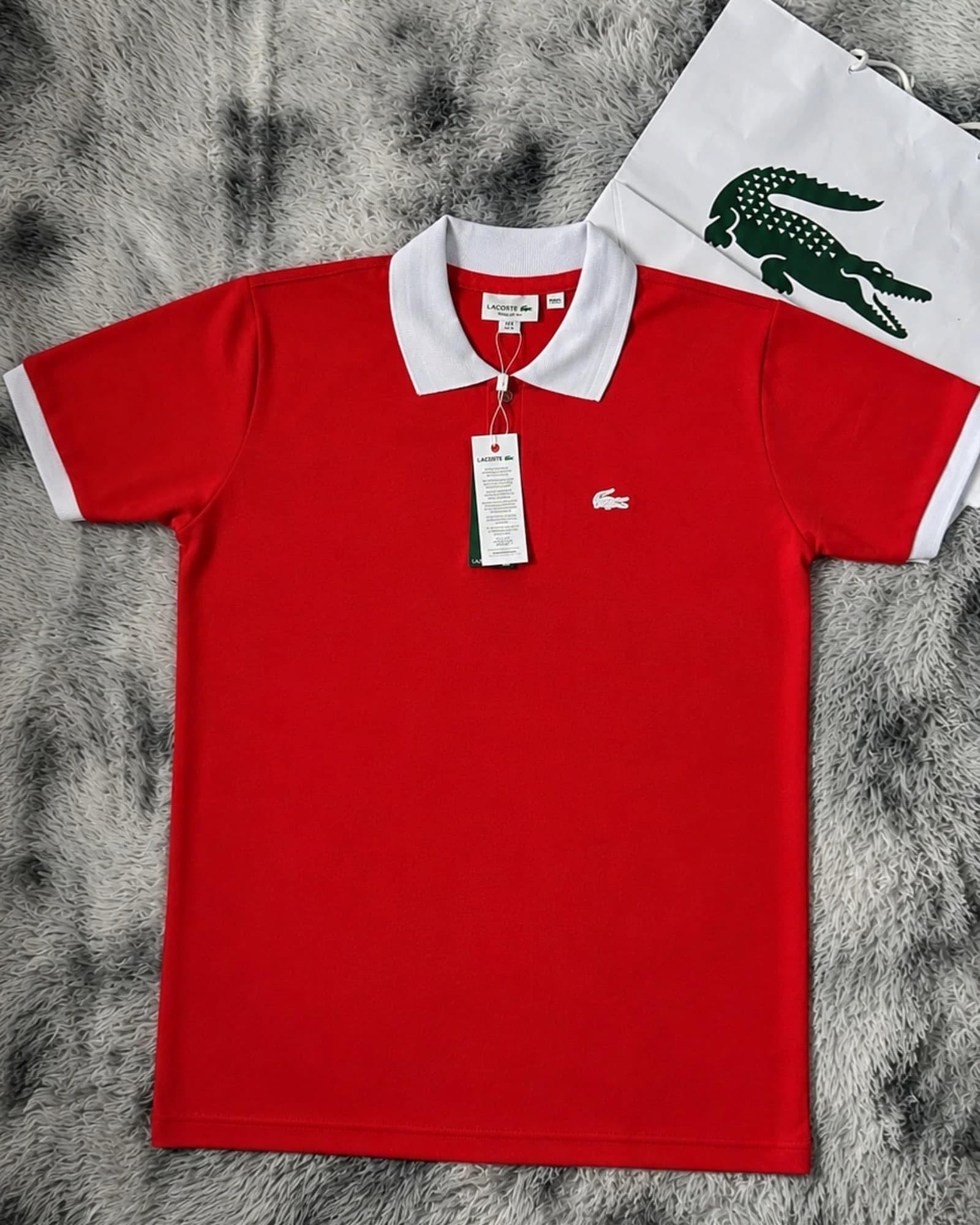 Polo Lacoste Masculina Vermelha | Gola Branca